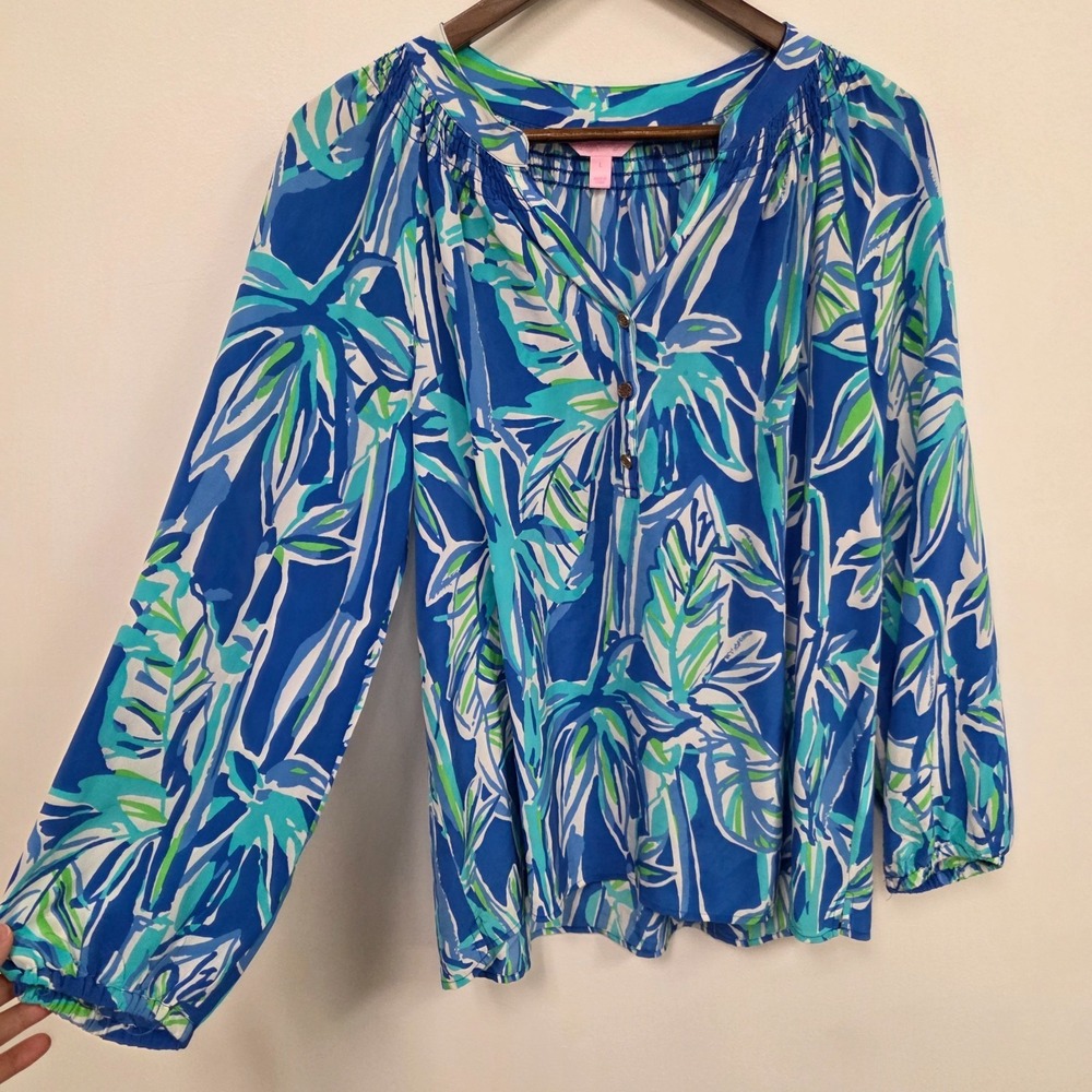 Lilly Pulitzer Womens Silk Top Size L Blue Print Long Sleeve Tropical Hamptons